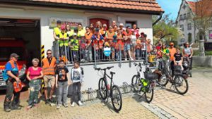 Zahlreiche Helfer nehmen in Marbach an der Aktion  Saubere Landschaft teil. Foto: Ursula Kaletta