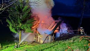 Bauernhof in Flammen: So lief der Einsatz der Feuerwehr bei Langenschiltach ab