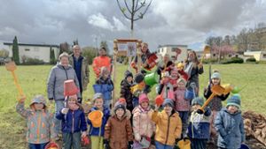 Am Villinger Loretto-Kindergarten: Kleine Gärtner pflanzen Baum des Jahres