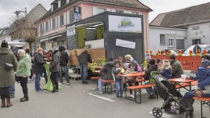 Verkaufsoffener Sonntag: Markt in Blumberg weckt Vorfreude auf Ostern