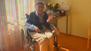 Margarete Hellner  ist 100 Jahre alt.  In Burladingen lebt sie seit mehr als 60 Jahren. Foto: Jessica Müller